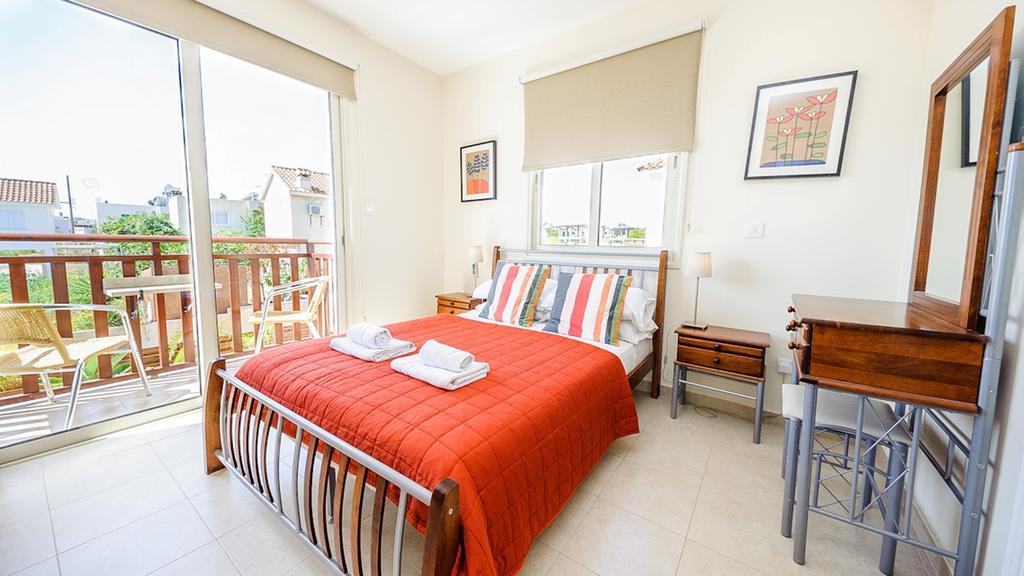 Kapparis Holiday Villa 018 Протарас Номер фото
